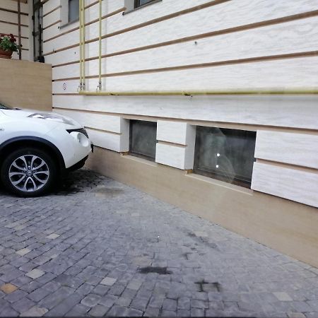 New !!! Modern Lux Apartment In The City Center With A Terrace Mukacheve Exterior photo